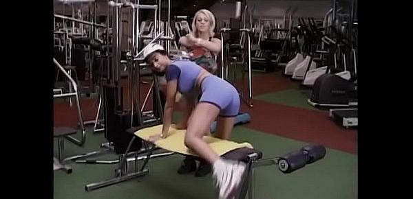  Horny sluts training in gym